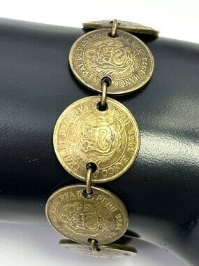 Vintage Peru Coin Bracelet 1976 Sol De Oro Link Brass Tone Boho Statement